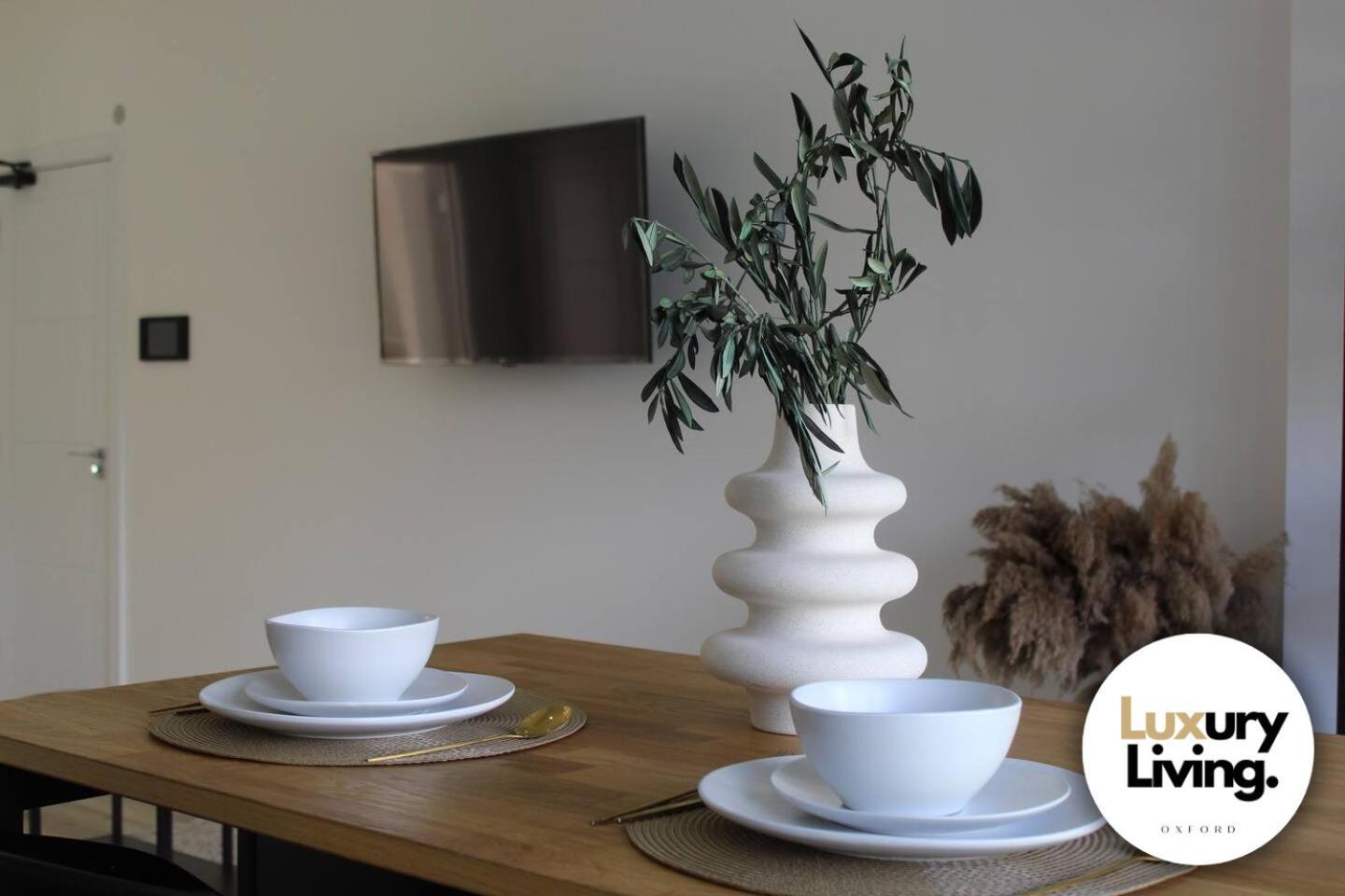 Entire Unit Hosted By Lux Living Apartamento Oxford